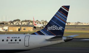 jetblue-4798724_1920